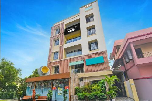 super townhouse kolkata railway station formerly anushka residency