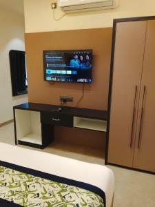 hotel gurudev inn