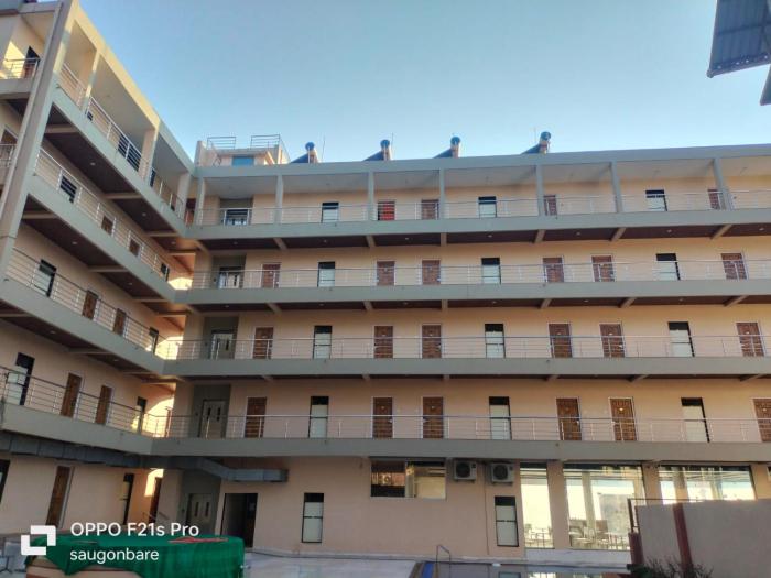 saisha palace hotel ganpatipule