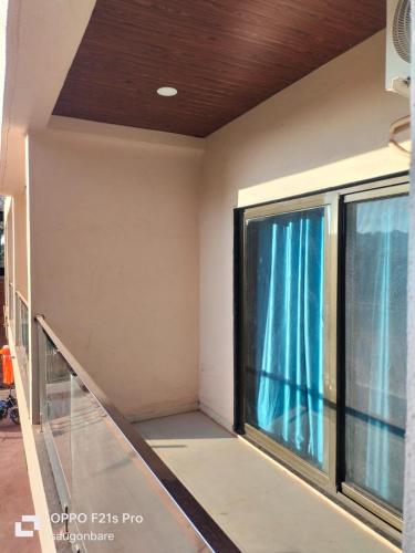 saisha palace hotel ganpatipule