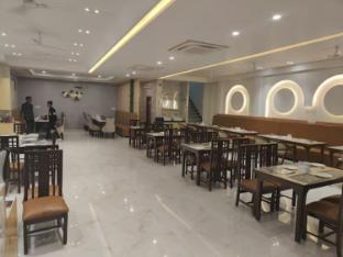 The Pearl Rampur Uttar Pradesh,,5 star