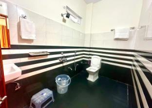 kedarkhand hotel