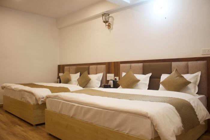 kedarkhand hotel