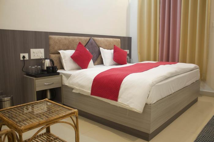kedarkhand hotel