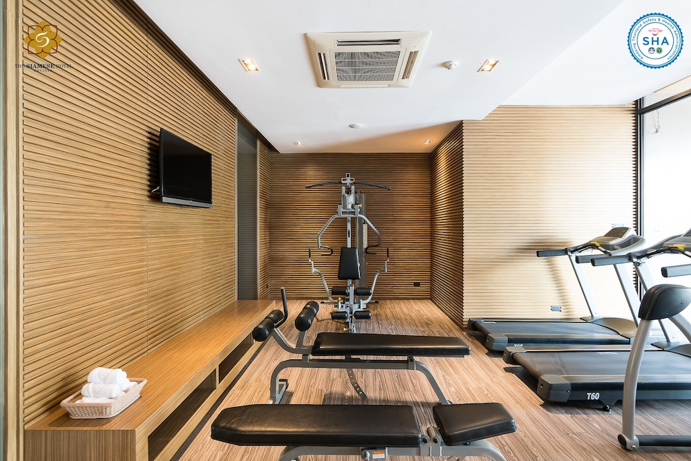 the siamese hotel pattaya by pcl