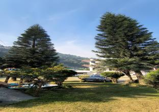 shr resort