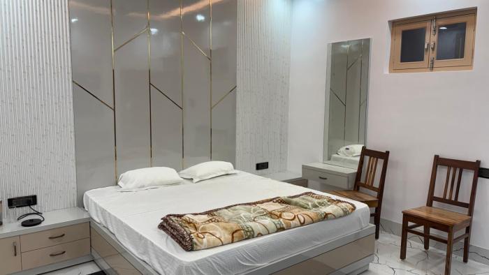 shree laxmi banquet and hotel