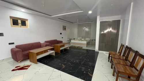 shree laxmi banquet and hotel