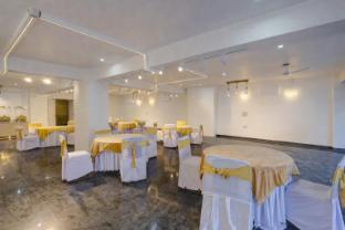 hotel vibe blu premium expressway