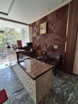 hotel tara grand