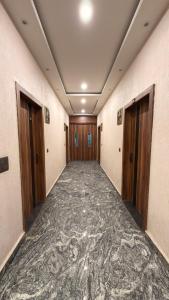hotel tara grand