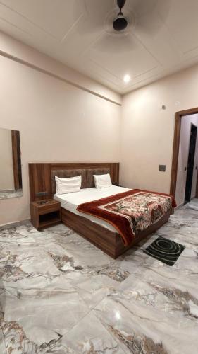 hotel tara grand