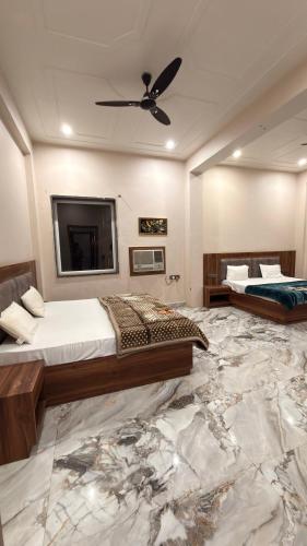 hotel tara grand