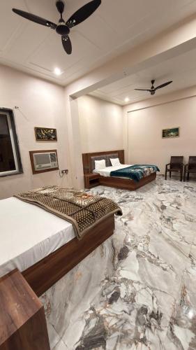 hotel tara grand