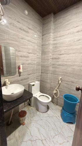 hotel tara grand