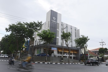 Cleo Business Hotel Walikota Mustajab City Center,Surabaya>>Malang,3 star