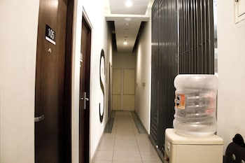 cleo business hotel walikota mustajab city center