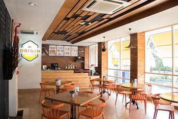 cleo business hotel walikota mustajab city center