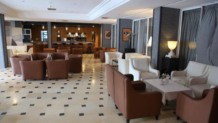 golf residence families and couples only