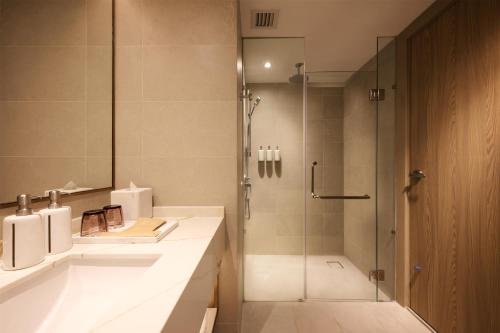 hilton shah alam glenmarie