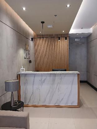 milton hotel makati