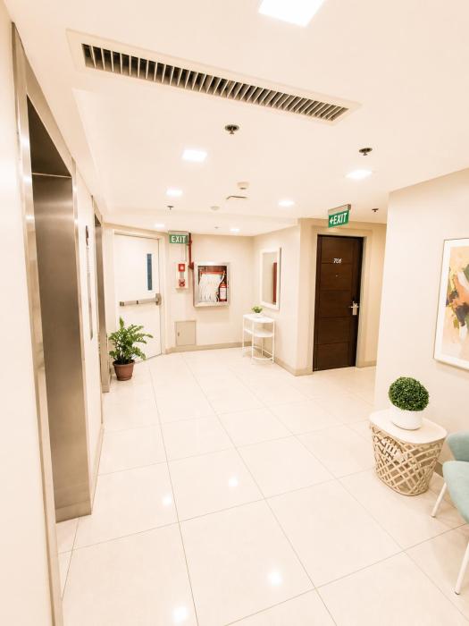 milton hotel makati
