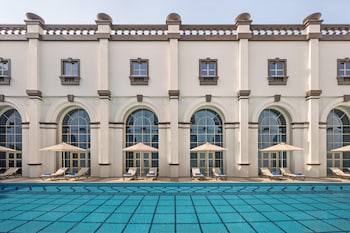 nh collection dubai ibn battuta
