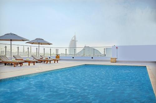 the district hotel l l c