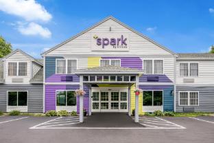 spark by hilton freeport
