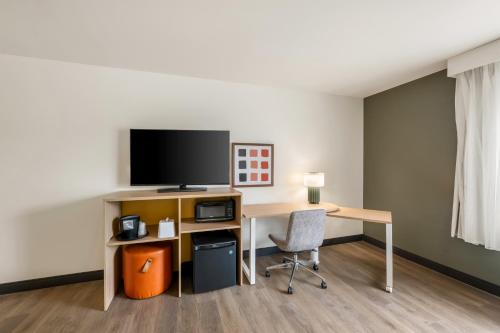 spark by hilton freeport