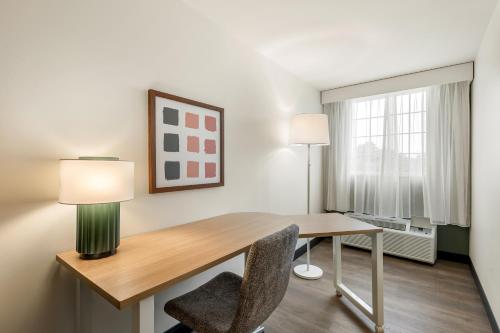 spark by hilton freeport