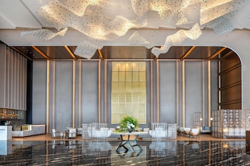Hilton Wenzhou,,5 star