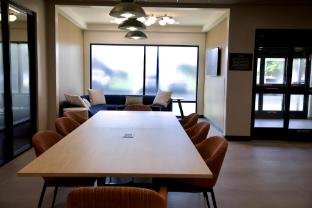 livsmart studios by hilton clarksville