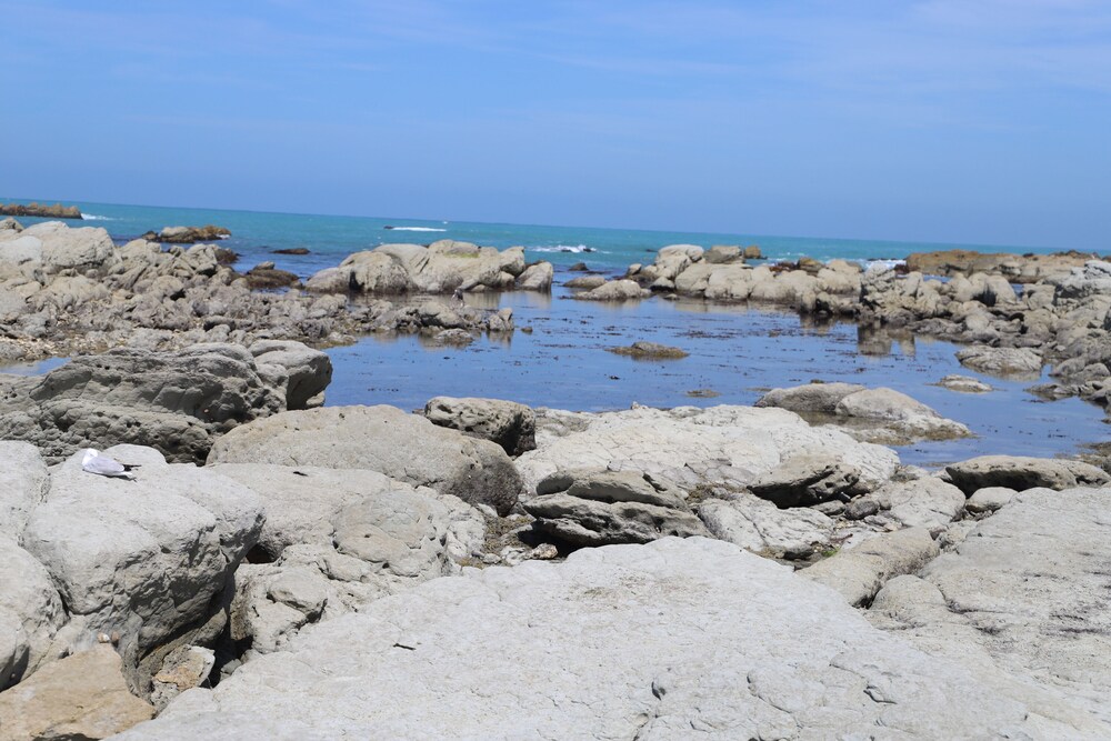 sierra beachfront motel