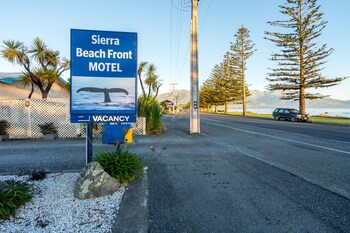 sierra beachfront motel