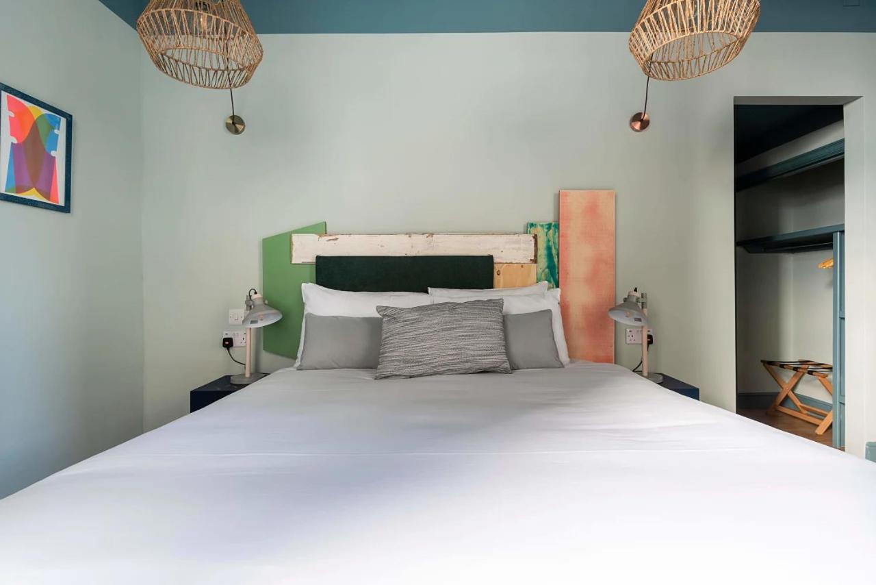 west beach hotel