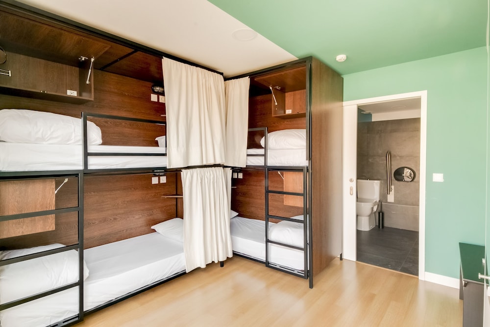 west beach hotel