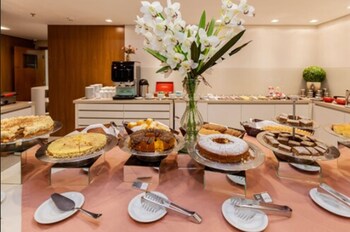 Tri Hotel Executive Brusque,Itajai>>Brusque,4 star