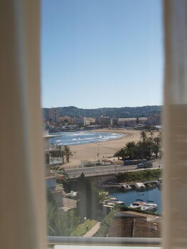 hotel villa naranjos