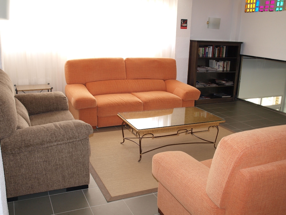 hotel villa naranjos