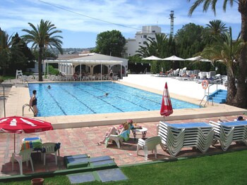 hotel villa naranjos