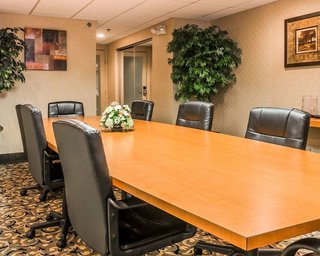 Comfort Inn Utica,Macomb>>Detroit,3 star