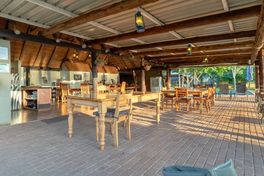 crocodile bridge safari lodge