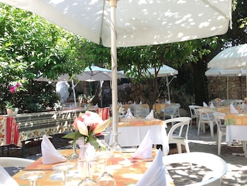 Auberge Des Gorges Du Loup,Chateauneuf-Grasse>>Alpes-Maritimes,3 star