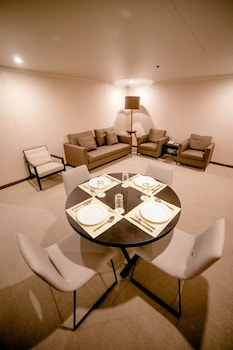 green sun hotel