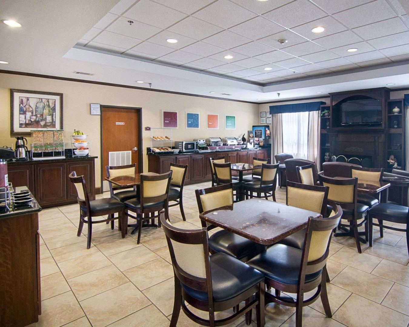comfort suites tomball medical center