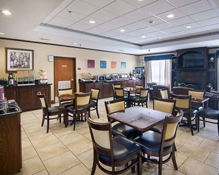 comfort suites tomball medical center