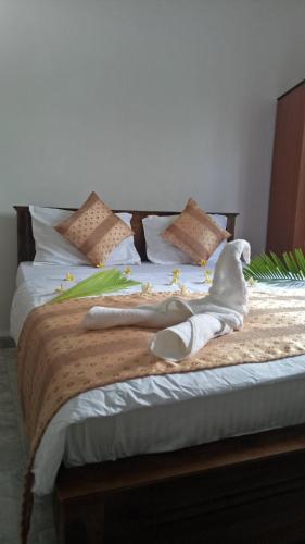 n joy inn