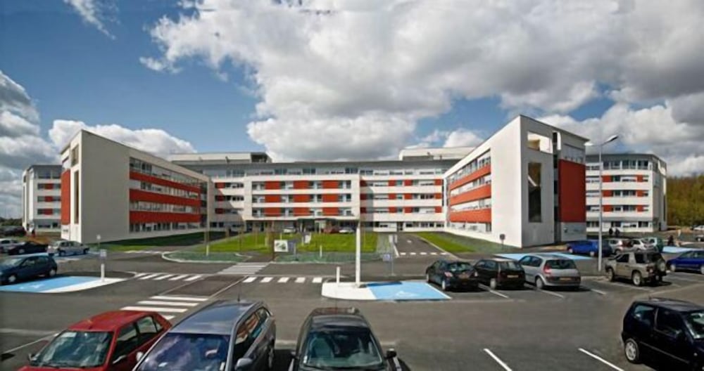 hotel le faisan