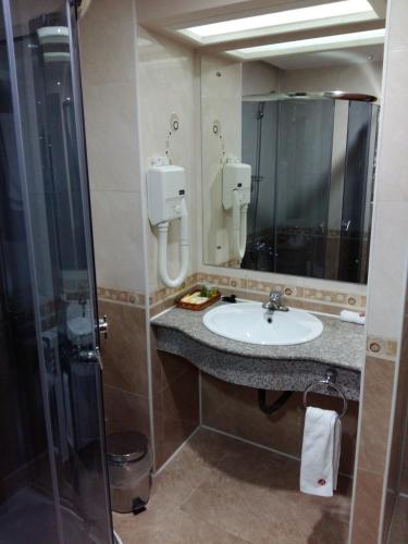 Asia Grand Hotel,Tajikistan>>Dushanbe,4 star